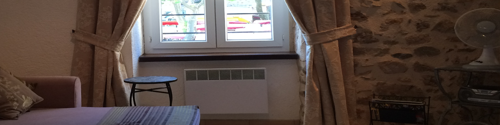 #slidecaption4 Comfortable living areas